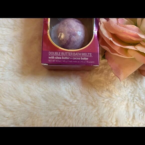 š2āVillageāNaturalsāaromatherapyĀ BathāMeltsā4.9āOZ - Picture 4 of 10